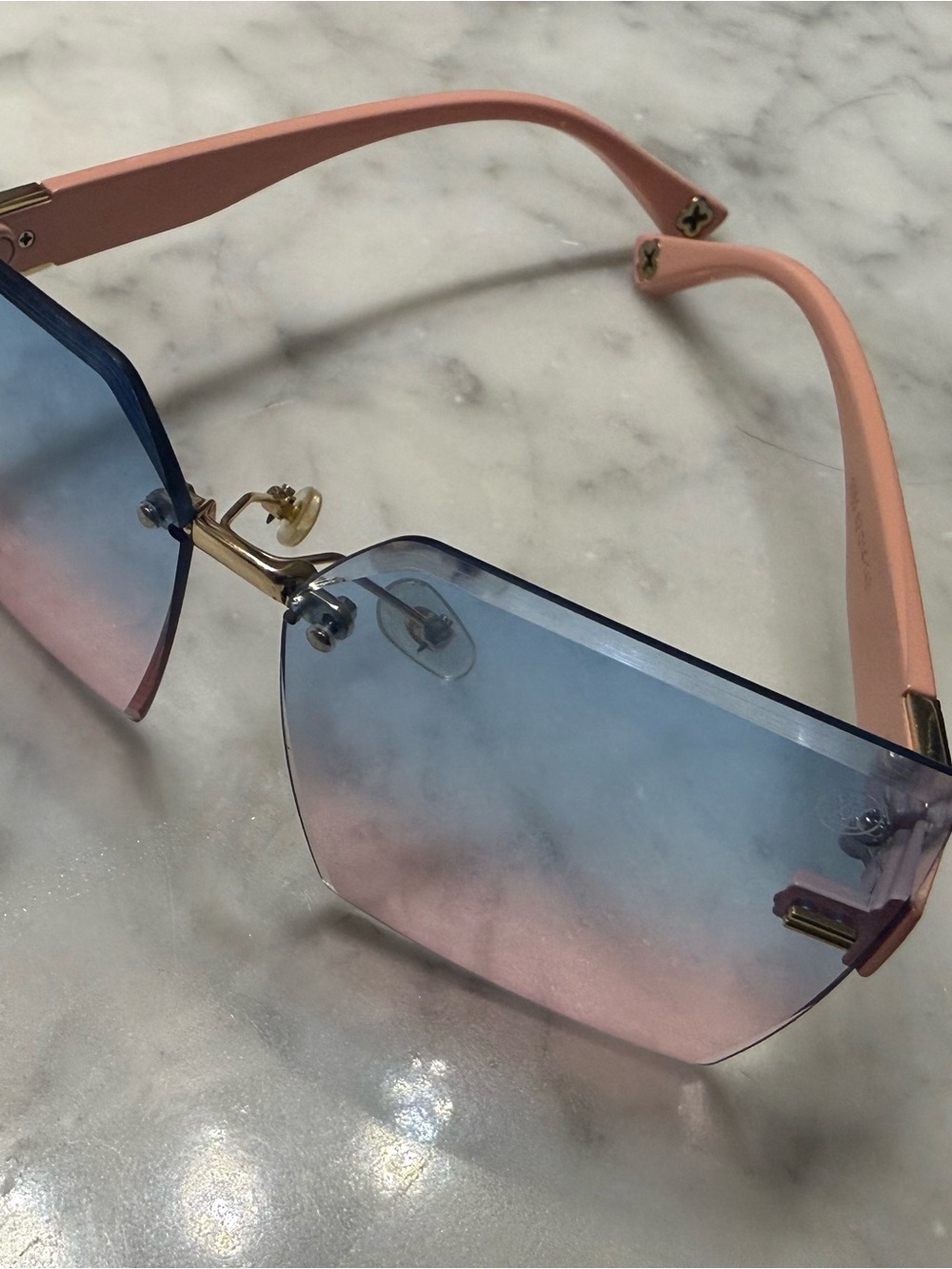 Louis Vuitton Blue-to-Pink Gradient Rimless Sunglasses with Pink Temples